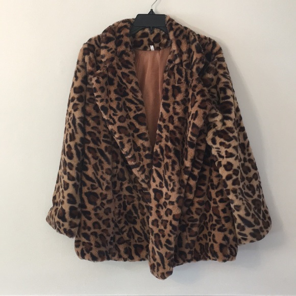 SALE!! Was $59 Plush Leopard Faux Fur Jacket - Picture 7 of 8